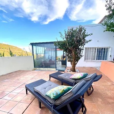 House For Families, Friends & Remote Workers Sesimbra