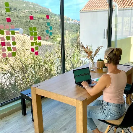 Holiday home House For Families, Friends & Remote Workers